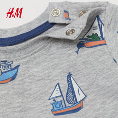 HM LIGHT GREY BOATS PRINTED T-SHIRT