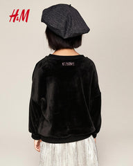 H&M BLACK EMBROIDERED KUROMI SWEATSHIRT