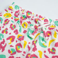 MACYS WHITE MULTICOLOR PRINTED SHORTS